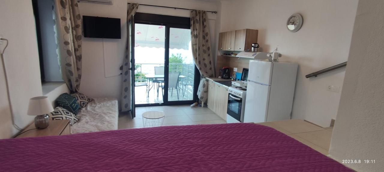Ζωη Στο Κυμα- Life On The Wave Villa Neos Marmaras Exterior foto